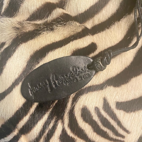Henry Beguelin Zebra Bag - Picture 3 of 3